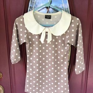 Rock steady sweater top size small